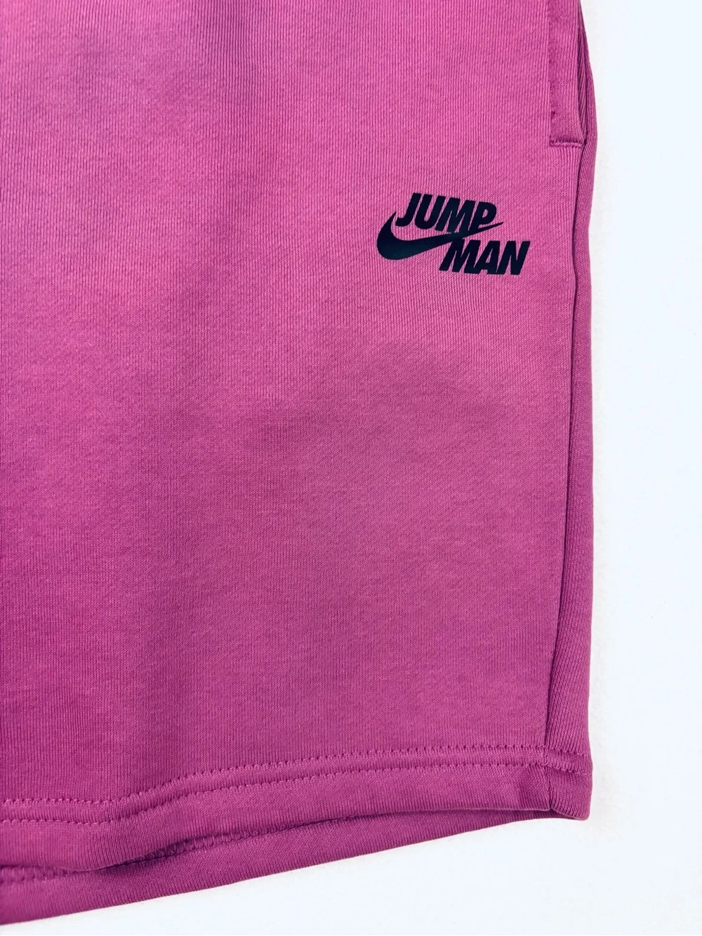 Nike Air Jordan Jumpman Topography Fleece‎ Shorts Split Purple Magenta (L)